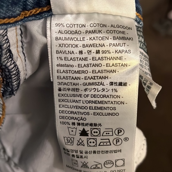 Levi’s Wedgie Straight Jeans - Picture 11 of 12